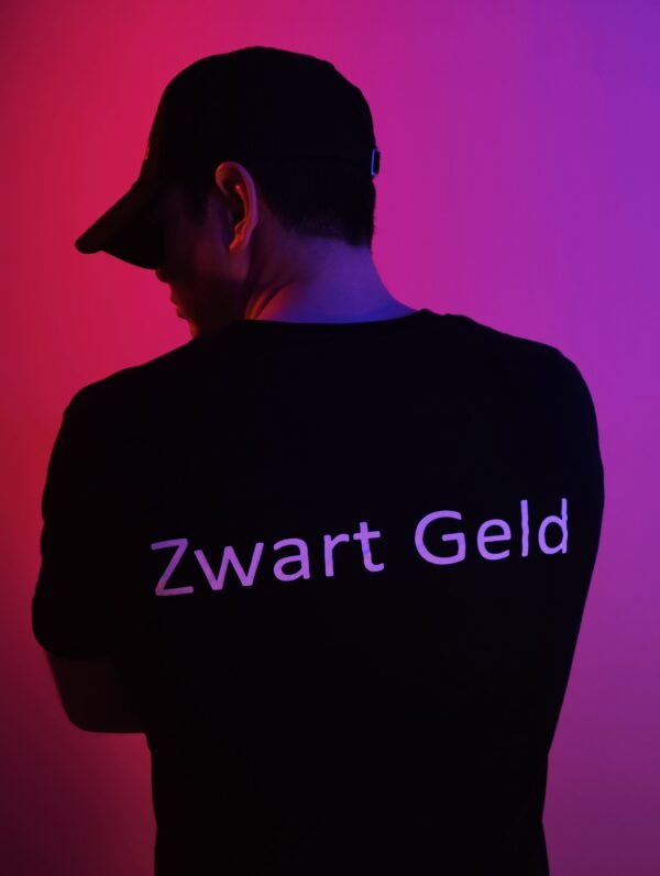 Zwart Geld Design zwart T shirt media 4